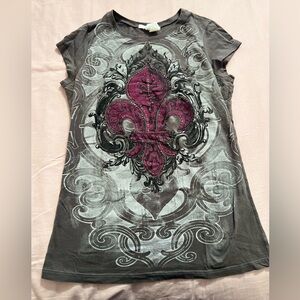 Charlotte Russe Gray and Pink Y2K McBling Graphic Tee